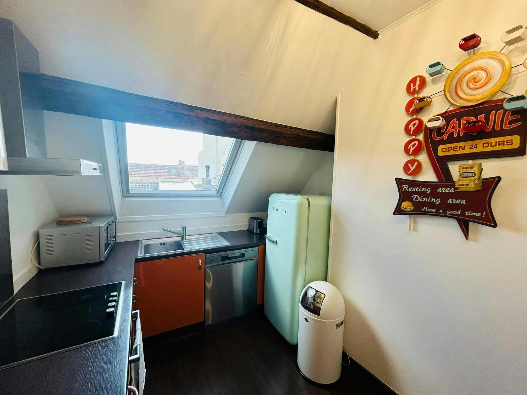 ランスLe Majestueux Brulee Hypercentre Parkingアパートメント エクステリア 写真
